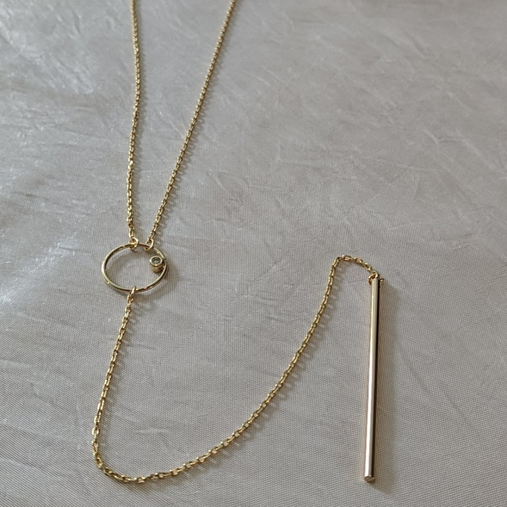 Banana republic cubic zirconia gold tones necklace